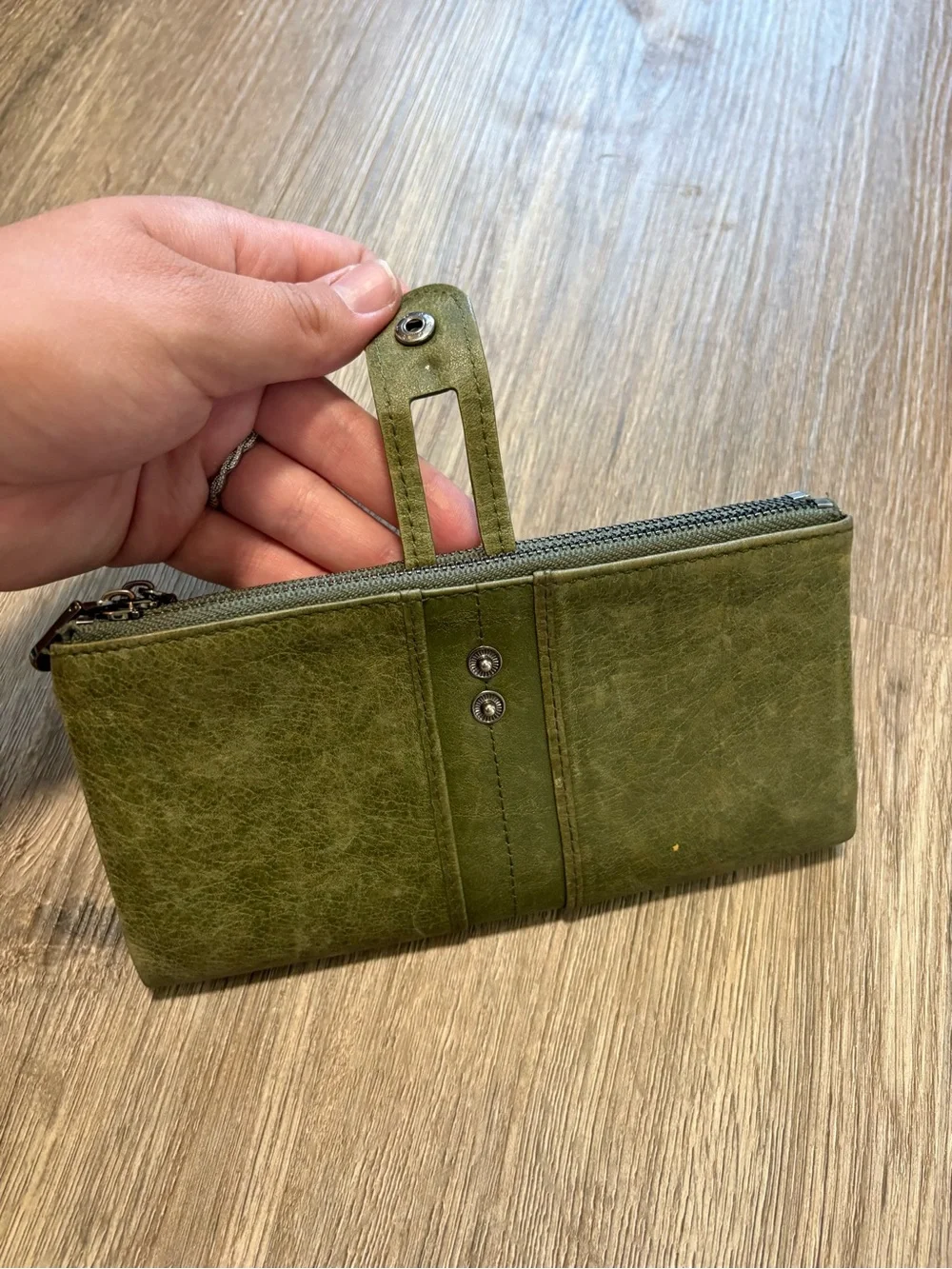 Roulens Green Leather Bifold Wallet